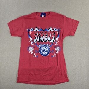 Philadelphia 76ers Sixers T-Shirt Men’s Small Red NBA NWT Blue 84
